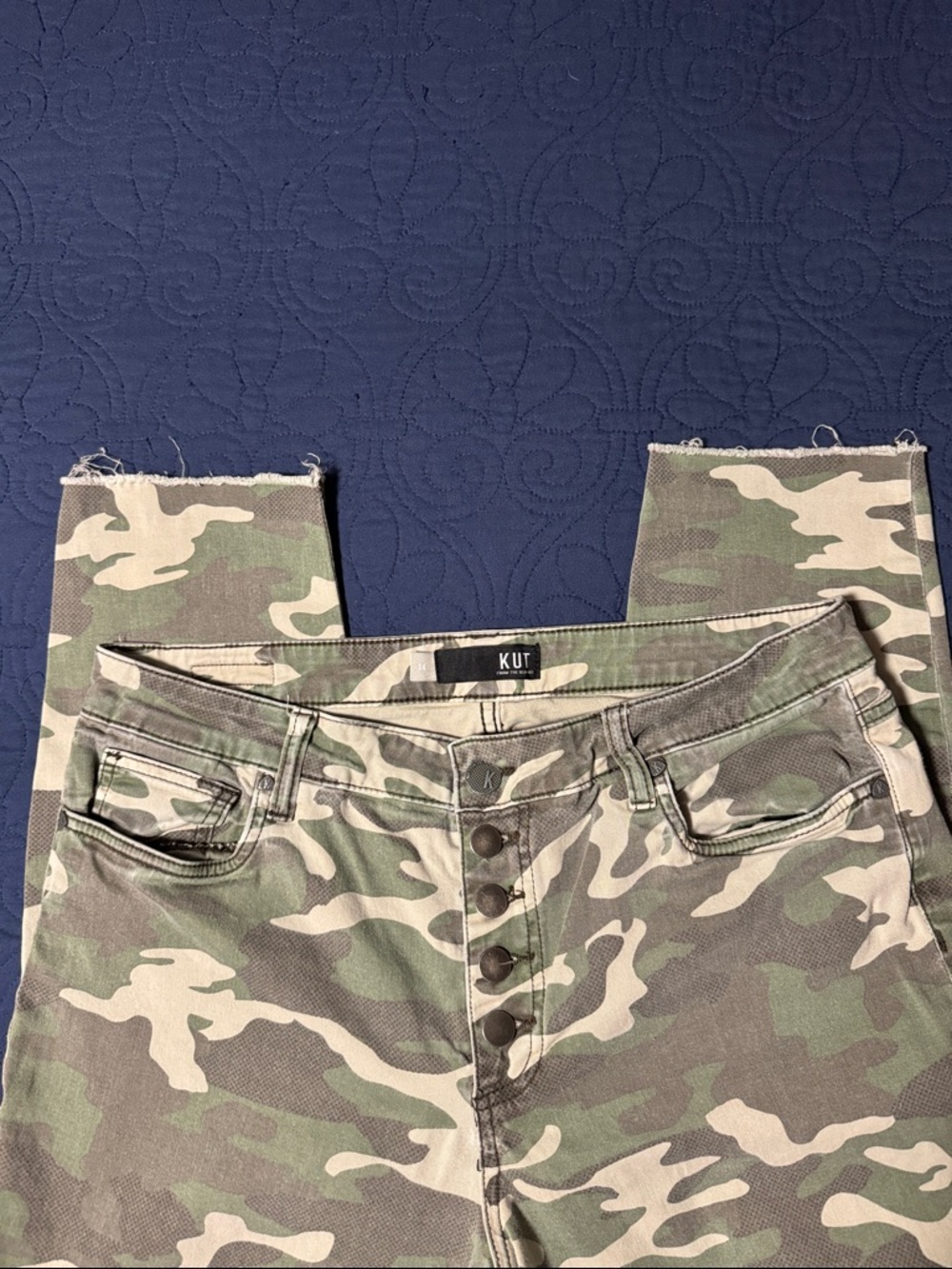 Kut from the Kloth Camo Skinny Jeans - Green - Picture 3 of 6
